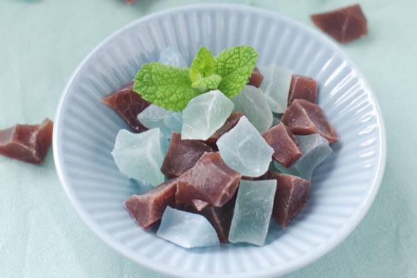 “食べられる宝石”琥珀糖専門店「魔法の琥珀糖」“チョコ×ミント”の限定フレーバー