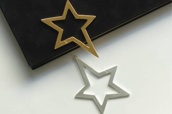 ベッドフォード直営店限定スウェット素材のベルボトムパンツ＆“星”のカラビナなど