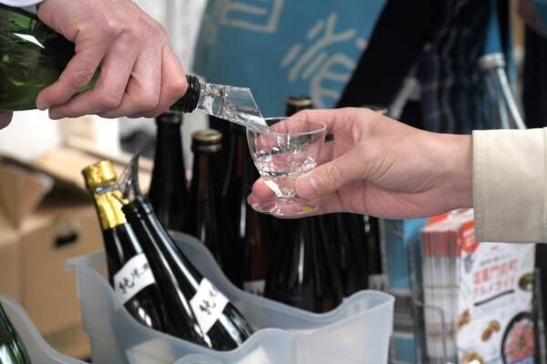 「第25回 和酒フェス in 中目黒」過去最大45蔵集結、夏酒など全国200種以上の日本酒を飲み比べ