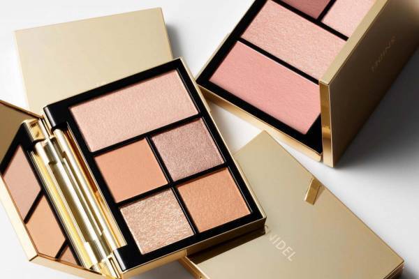 スナイデル ビューティ24年秋コスメ、“ハンサムベージュorフェミニンピンク”の名品アイパレットなど