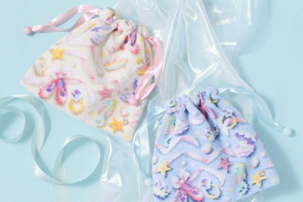 フェイラー×チャコット“海と真珠”テーマのハンカチ＆巾着、バレエシューズなどをパステルカラーで