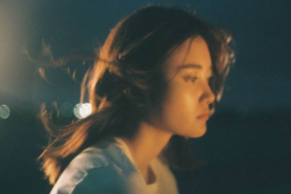 由薫の新曲「Sunshade」ドラマ「笑うマトリョーシカ」主題歌に