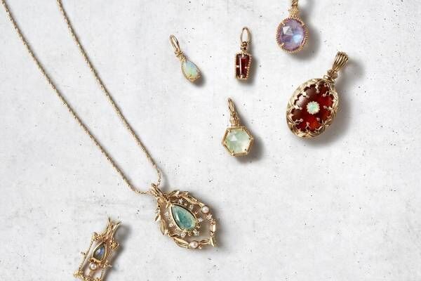 美品】agete 天然石 ペンダントトップ いぶり ゴールド