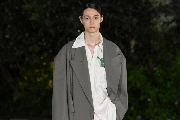 ヒュンメルオー2025年春夏コレクション - 架空の「ヒュンメルホテル」でリラクシングなひと時を