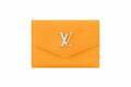 ルイ・ヴィトン「モノグラム・キャンバス」のウィメンズ二つ折り財布や“封筒型”フラップのミニ財布