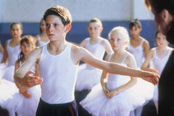 映画『リトル・ダンサー デジタルリマスター版』バレエ・ダンサーを夢見る少年ビリーの青春