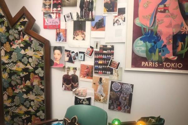 ケイタ マルヤマの30年に迫る展覧会が表参道＆原宿で、“初公開”テキスタイル原画やステージ衣装