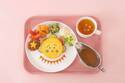 「コジコジ」教室カフェが東京ソラマチに、“給食風”オムライスカレーや“お絵描き”パンケーキ