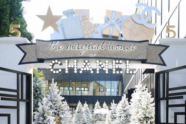 「シャネル ウィンターテイル」シャネル“雪降る森”のクリスマス限定コスメイベント、原宿で開催