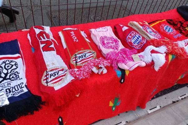 「下北沢古着マーケット＋」古着＆雑貨が集結"クリスマスマーケット”、約30店舗が集結