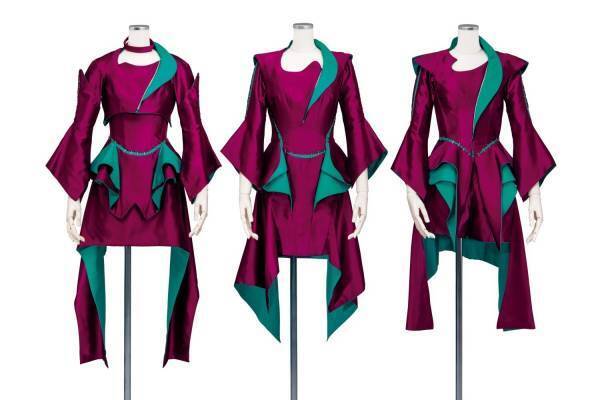 Perfumeの大規模衣装展が広島で、“時系列をたどる”ライブ衣装など約180着＆型紙など製作資料も