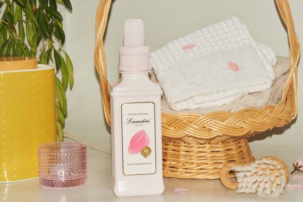 ランドリン「桜の香り」柔軟剤＆ディフューザー、チェリーやムスクが漂う春限定フローラルノート