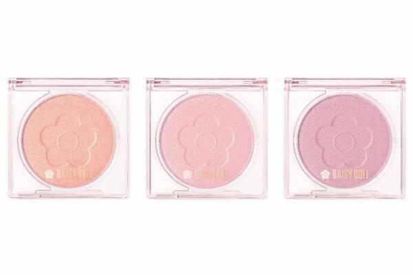 デイジードール バイ マリークヮント2025年春コスメ、高密着＆血色チークに新色