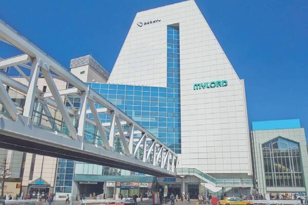 「新宿ミロード」新宿西口再開発に伴い閉館、”掘り出しもの”やお宝商品が揃う閉店セール