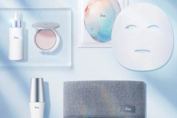 イプサ2025年春スキンケアキット、薬用美白美容液＆“3種から選べる”日やけ止め現品入り