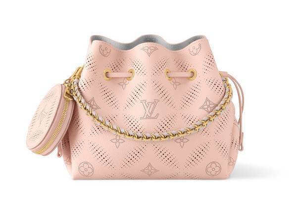 ルイ・ヴィトン25年春バッグ、ほんのりピンクレザー×モノグラム・フラワーの「ベラ」など