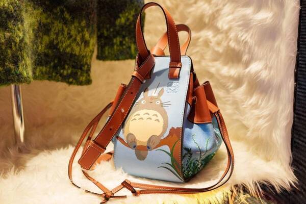 ロエベ初の大型展覧会「ロエベ クラフテッド・ワールド」展が原宿で、アトリエを“体感”できる展示も