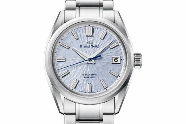 グランドセイコー限定腕時計「SLGH027」“岩手山”着想クリアブルーの放射状ダイヤル