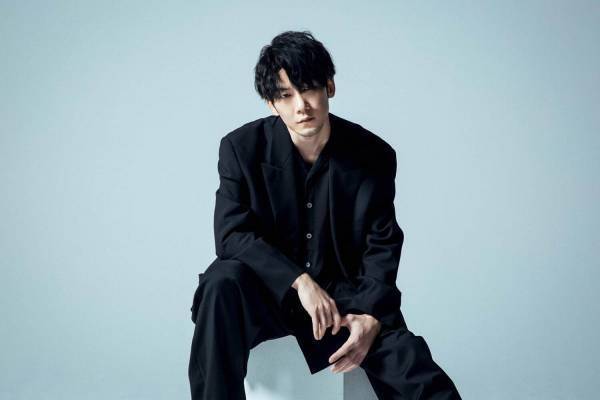 TK from 凛として時雨の全国ライブツアー2025、新作アルバム『Whose Blue』を携えて