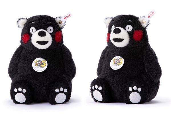 シュタイフ×「くまモン」15周年記念テディベア、ちょこんと座った全長20cmぬいぐるみ