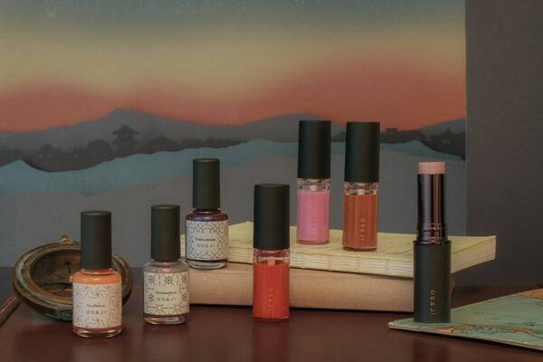 オサジ25年夏コスメ、“夜行列車”着想のブルーラメ入りネイル＆ひんやりフィックスミスト