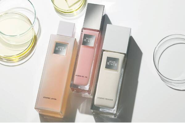 ザ・ギンザのスキンケアが25年春に進化、“とろり”濃密な化粧水＆すべらかなつや肌へ導く美容液