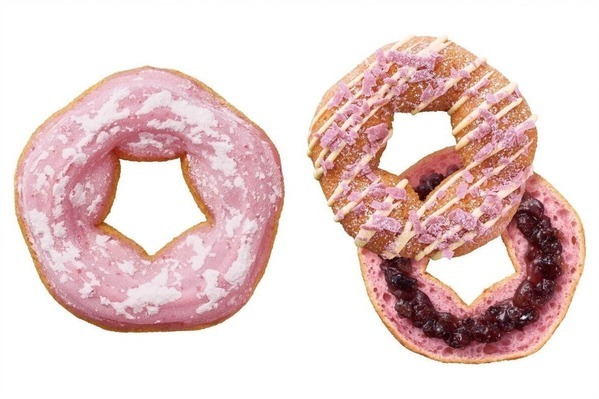 ミスタードーナツ「桜もちっとドーナツ」カスタードクリーム入りの“いちご大福風”＆塩あずき入りなど