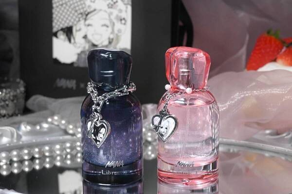 出版社生まれの香水が漫画「NANA」とコラボ、2人のヒロインイメージの“煌めくラメ香水”