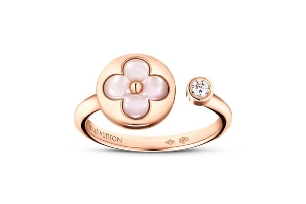 ルイ・ヴィトンのファインジュエリー「カラー ブロッサム」マラカイトなど6種の天然石輝くリングやピアス