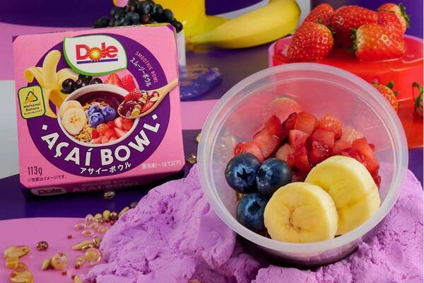 セブン-イレブン「Dole アサイーボウル」甘酸っぱいベリーやバナナをのせた濃厚アサイーボウル