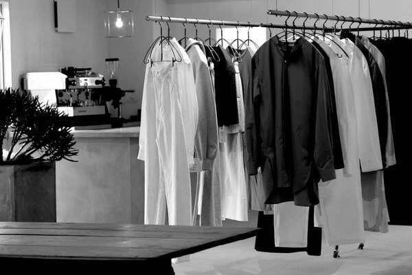 セレクトショップ「エンド オン エンド」東京・世田谷に、ブラームス限定アイテムやカスタマイズも