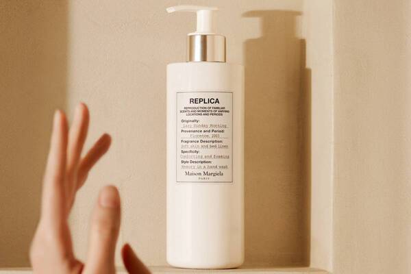 メゾン マルジェラ 「レプリカ」 フレグランス“洗いたてシーツの香り”の新作ハンドウォッシュ