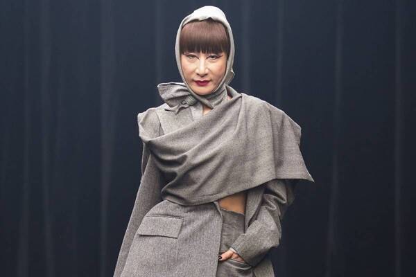 ユ・ジヨン 2025-26秋冬コレクション - 時代を超えて生まれ変わるクラシック