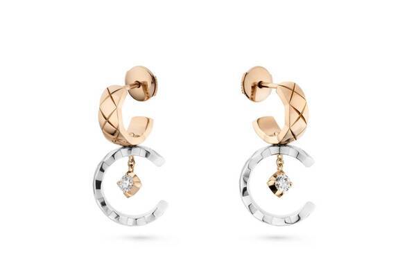 シャネル「ココ クラッシュ」ダイヤモンドを飾った“キルティング”モチーフのイヤリング