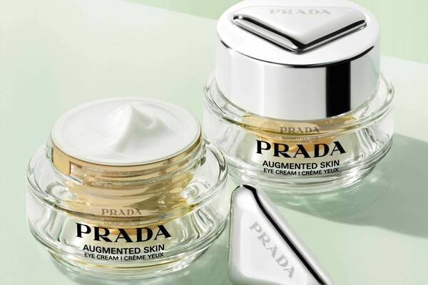 プラダ ビューティ25年夏スキンケア、"ハリ感と透明感みなぎる”新作アイクリーム