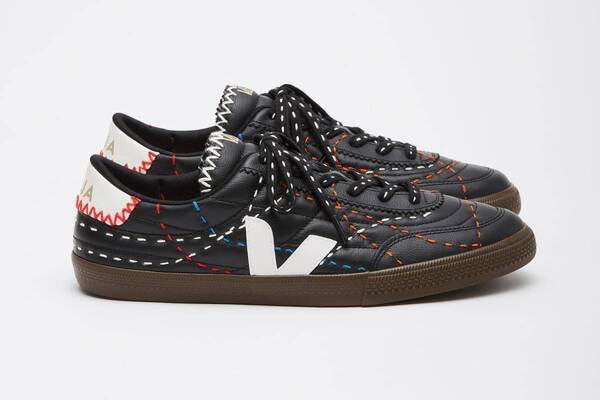 ヴェジャ“カラフル刺し子”で彩る「パネンカ」スニーカー、ドーバーギンザ限定で