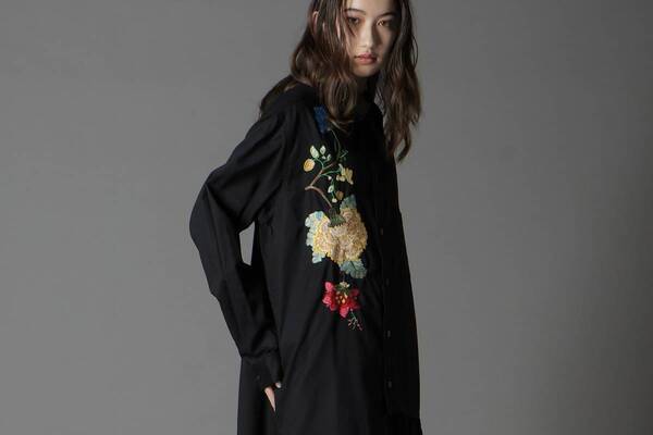 ヨウジヤマモト「グラウンド ワイ」「S'YTE」の複合店が札幌パルコに、中華花の刺繍シャツ限定発売