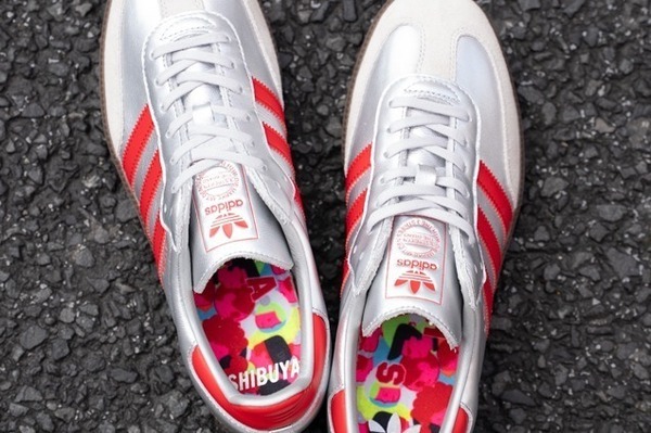 「アディダス ブランドセンター 渋谷」リニューアル、“渋谷”着想の限定スニーカー「サンバ OG」