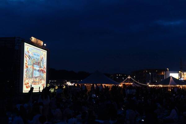 「逗子海岸映画祭」25年GWに、『海の上のピアニスト』や『さかなのこ』など砂浜で楽しむ野外上映