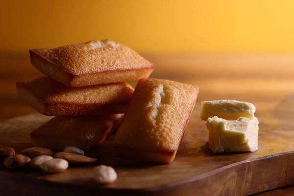 フィナンシェ専門店「ビーン トゥ フィナンシェ」新宿＆大阪に、濃厚アーモンド香る焼き立てフィナンシェ