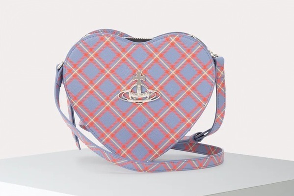 ヴィヴィアン・ウエストウッドの“タータンチェック柄”ハートバッグ＆がま口ショルダー
