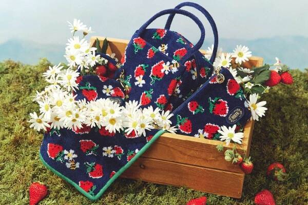 ミュベール × フェイラー“幸せ運ぶ”ハチとイチゴのミニボストンバッグ、チャーム風ポーチも