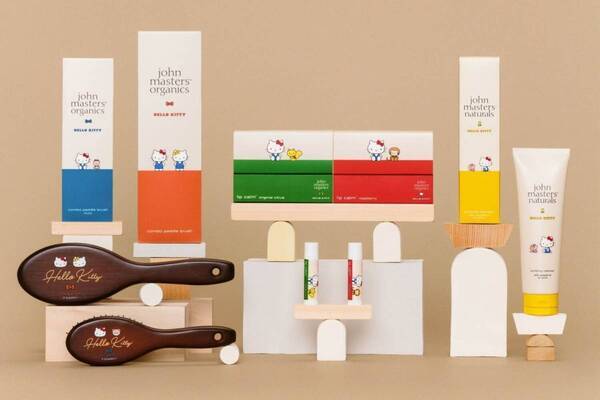 ジョンマスターオーガニック「ハローキティ」描いた“ラズベリー香る”リップカーム＆刻印OKのヘアブラシ