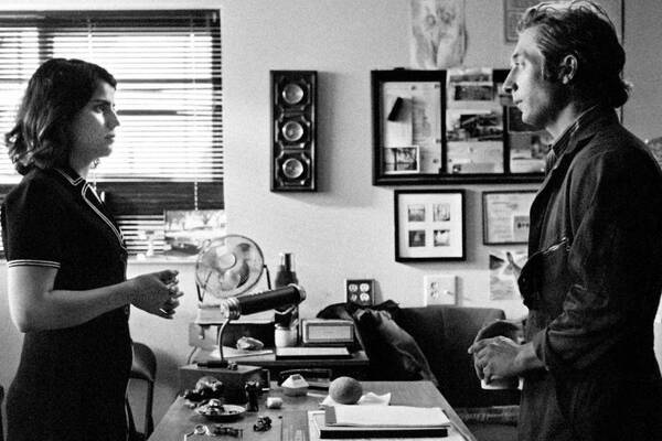 映画『フォーチュンクッキー』“クッキーがもたらす”運命の出会い、ジェレミー・アレン・ホワイト出演