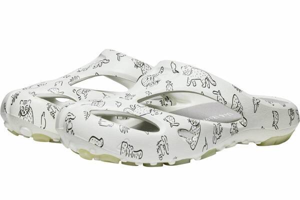 キーンより長場雄の“イリオモテヤマネコ柄”サンダル、大きさ変わる2WAYショルダーバッグも