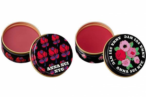 アナスイ エヌワイシー25年夏コスメ、“薔薇やうさぎ缶入り”透けふわ発色のカラーバーム