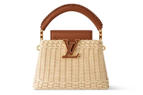 ルイ・ヴィトン25年夏の「カプシーヌ」バッグ、天然素材ラタンの編み込みボディ＆総柄ライニング