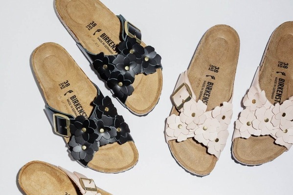 ビルケンシュトック“立体的な花”のクロスベルトサンダル「シエナ」ユナイテッドアローズ限定で