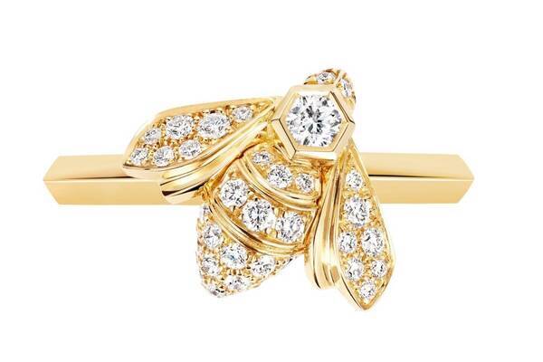 ショーメ“ミツバチ”ジュエリー、まばゆいダイヤモンドを敷き詰めたリングやブレスレット