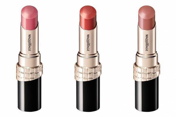 マキアージュのうるツヤ粘膜リップ「ドラマティックエッセンスルージュ」25年夏新色くすみカラー